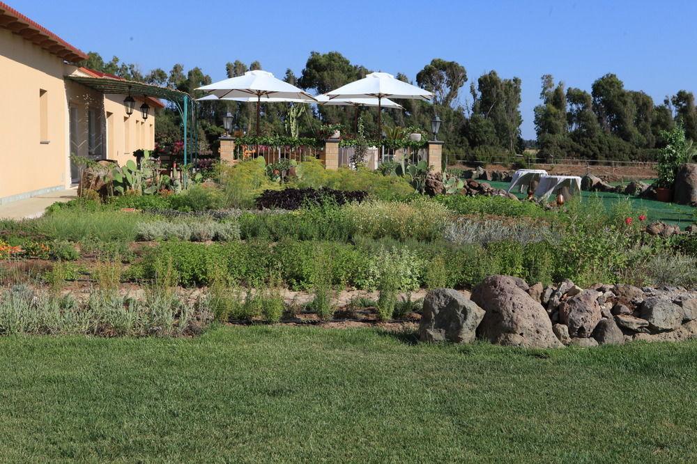 Country Resort Capo Nieddu Santa Caterina Di Pittinuri  Dış mekan fotoğraf