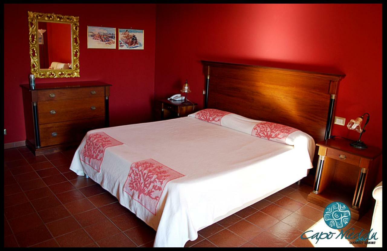 Country Resort Capo Nieddu Santa Caterina Di Pittinuri  Dış mekan fotoğraf