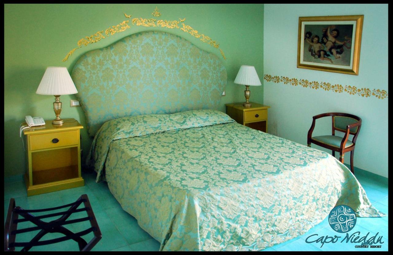 Country Resort Capo Nieddu Santa Caterina Di Pittinuri  Dış mekan fotoğraf