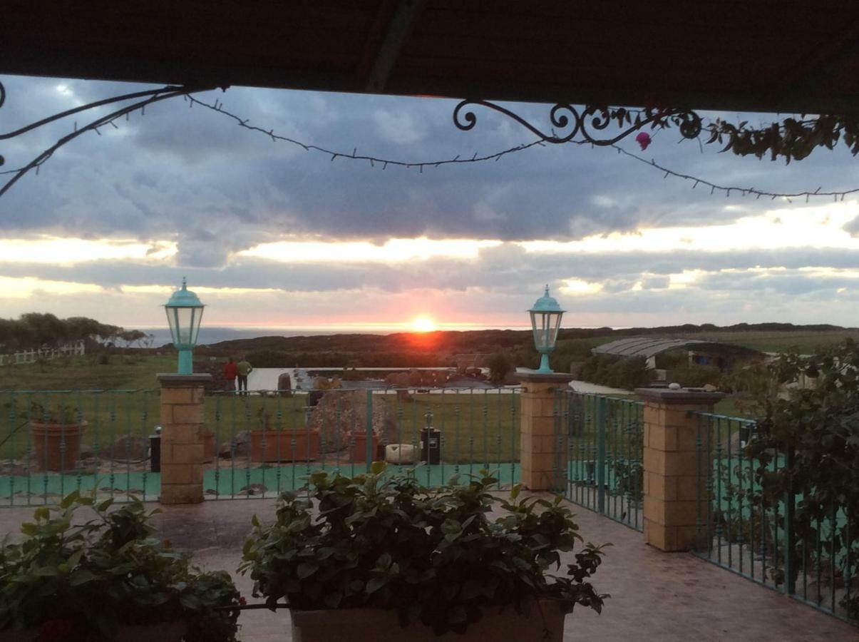 Country Resort Capo Nieddu Santa Caterina Di Pittinuri  Dış mekan fotoğraf