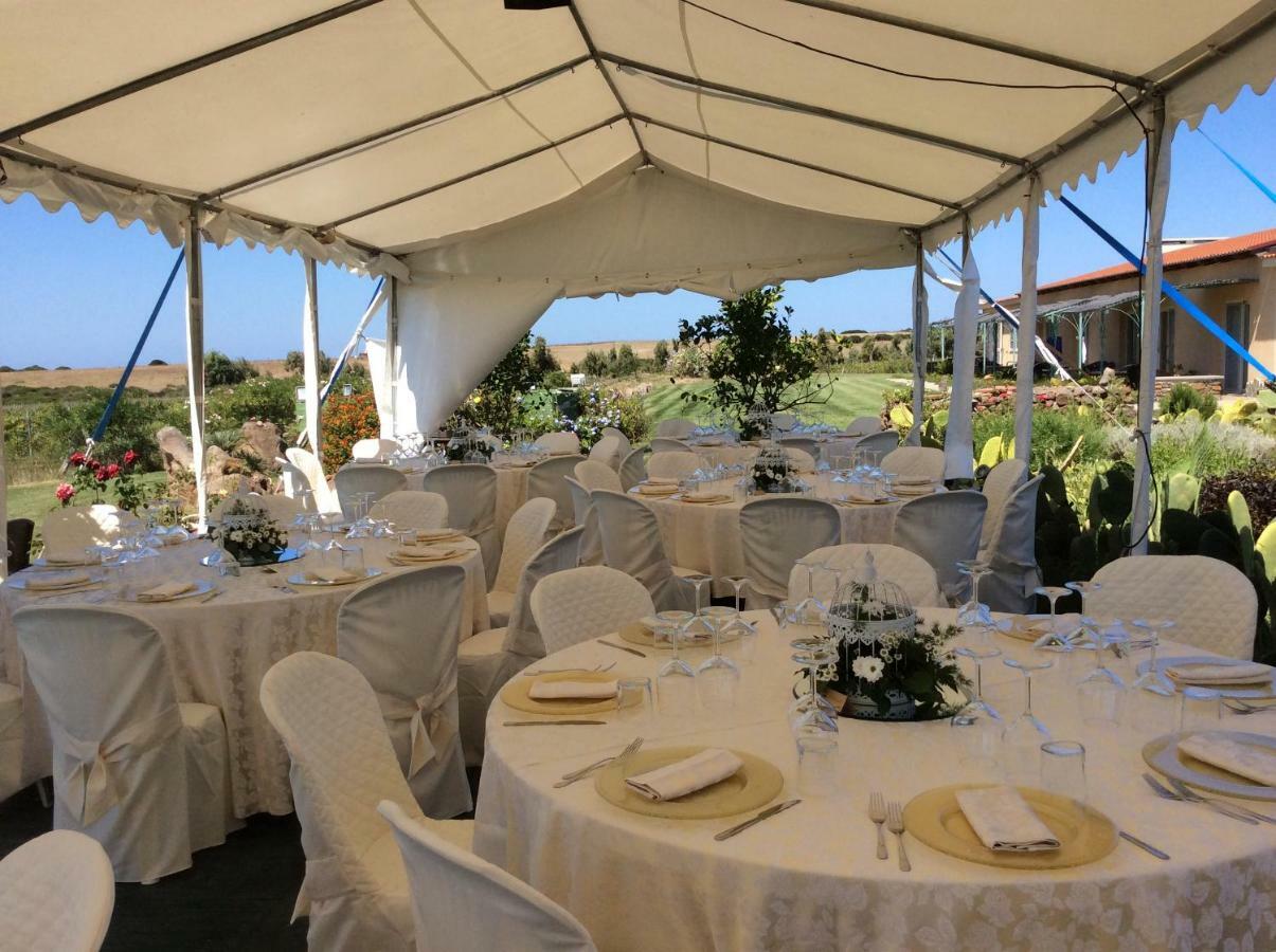 Country Resort Capo Nieddu Santa Caterina Di Pittinuri  Dış mekan fotoğraf