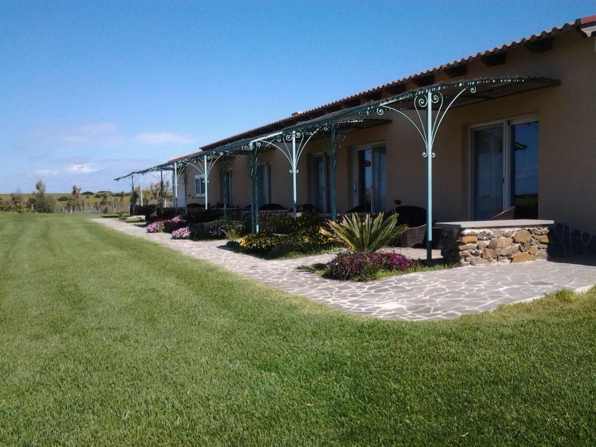 Country Resort Capo Nieddu Santa Caterina Di Pittinuri  Dış mekan fotoğraf