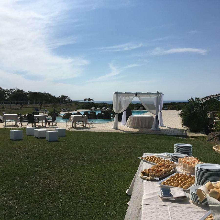 Country Resort Capo Nieddu Santa Caterina Di Pittinuri  Dış mekan fotoğraf